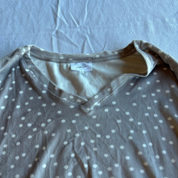 Soma Soft Gray Polka Dot Pajama Set - Picture 9 of 9
